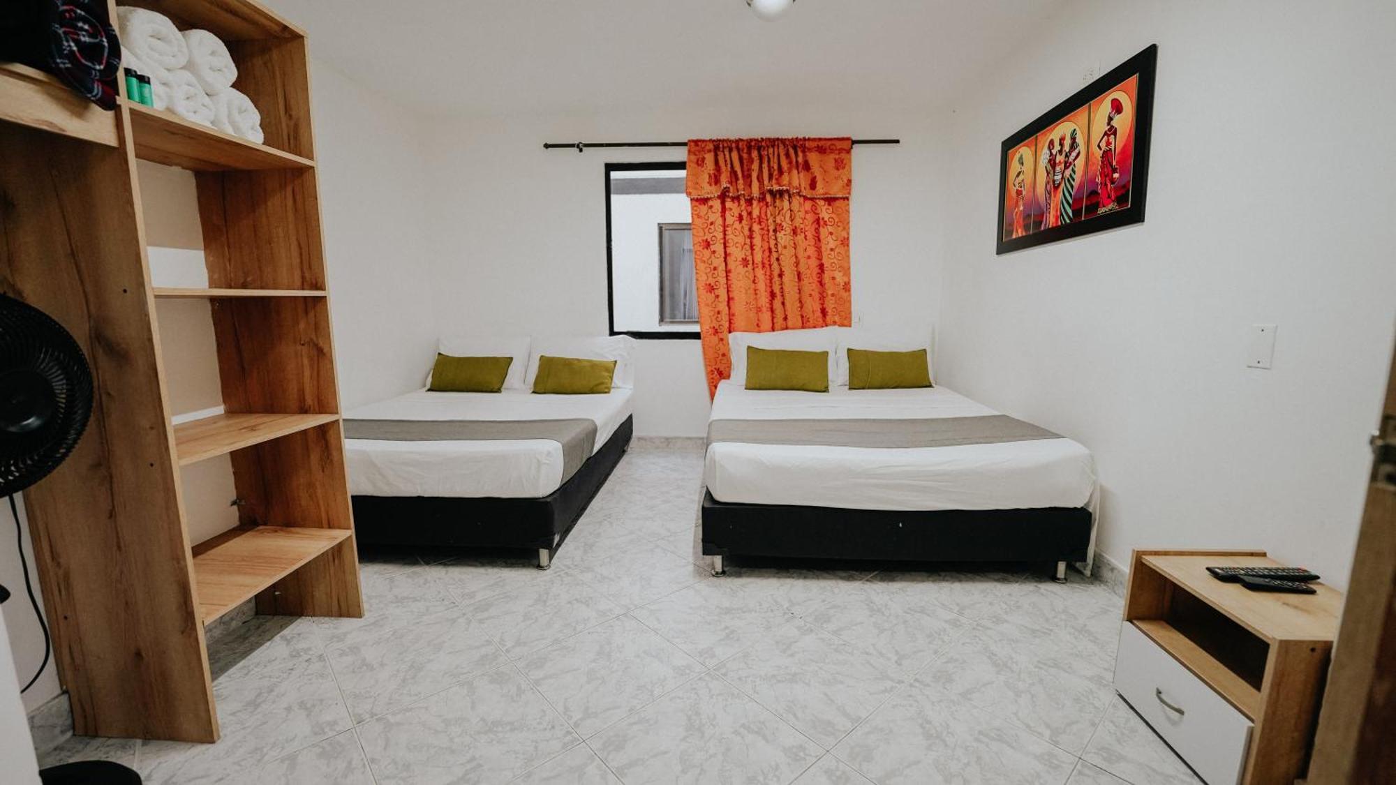 מדיין Hotel Balcones Del Estadio מראה חיצוני תמונה
