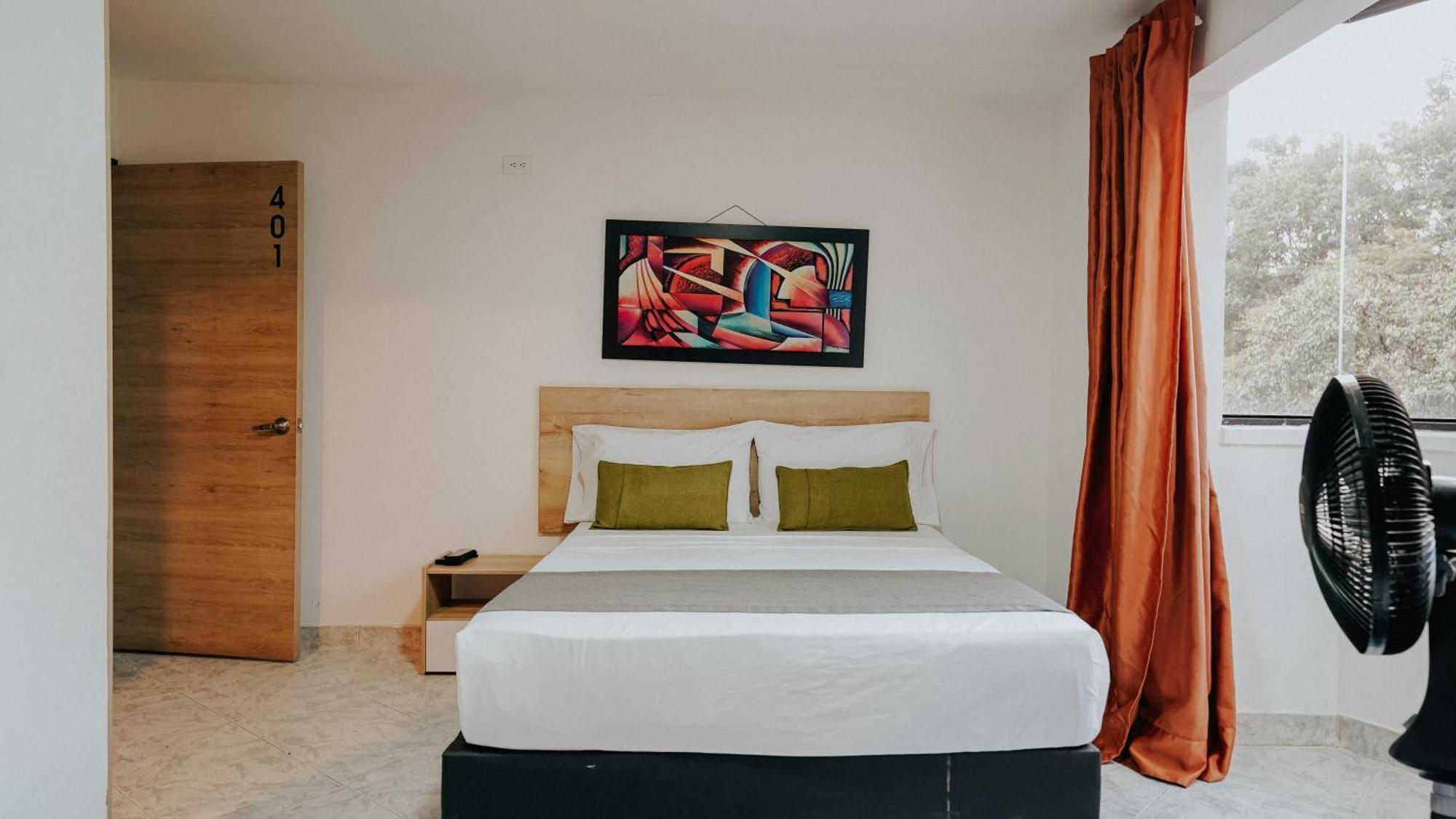 מדיין Hotel Balcones Del Estadio מראה חיצוני תמונה