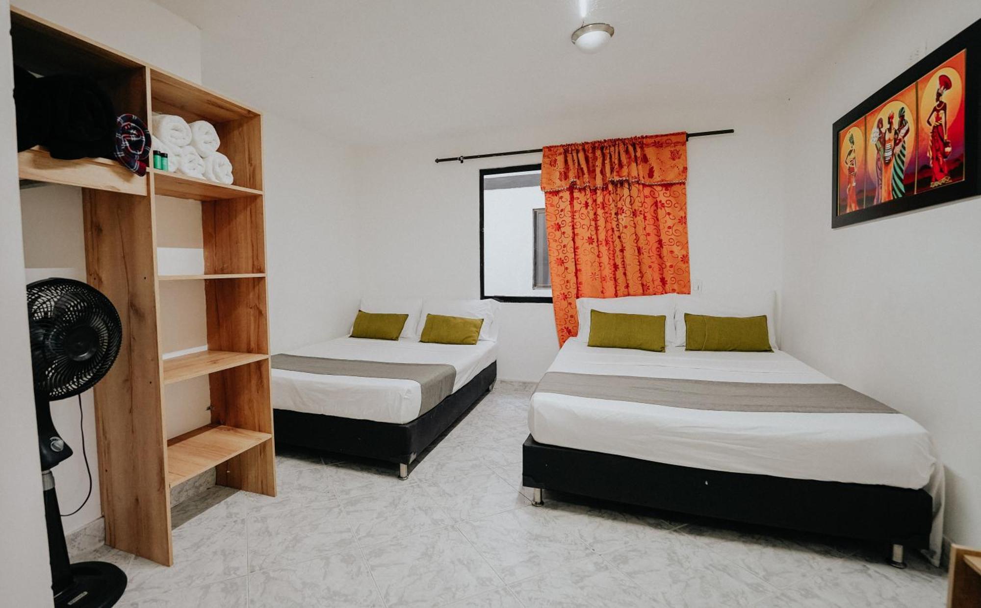 מדיין Hotel Balcones Del Estadio מראה חיצוני תמונה