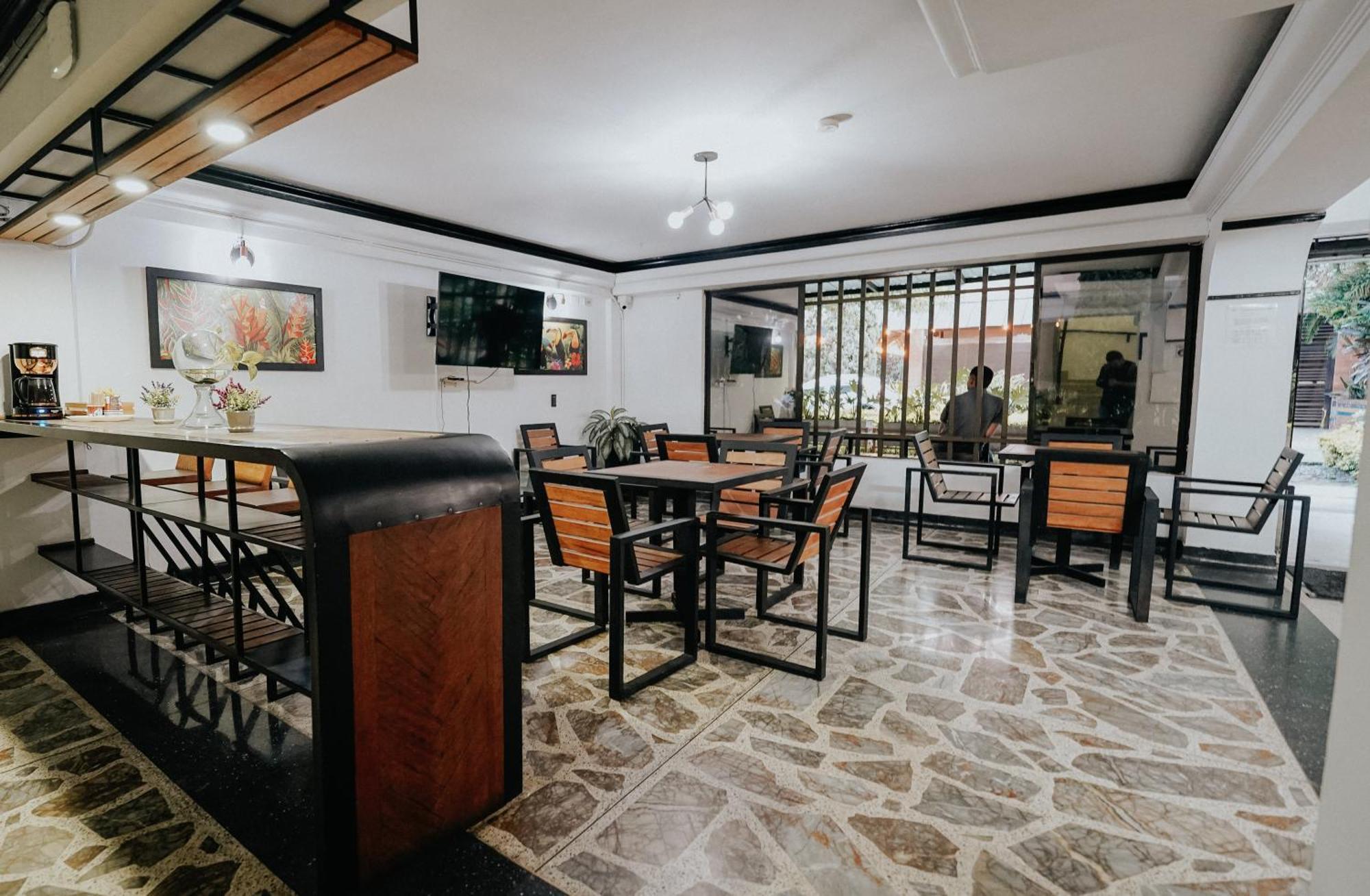 מדיין Hotel Balcones Del Estadio מראה חיצוני תמונה