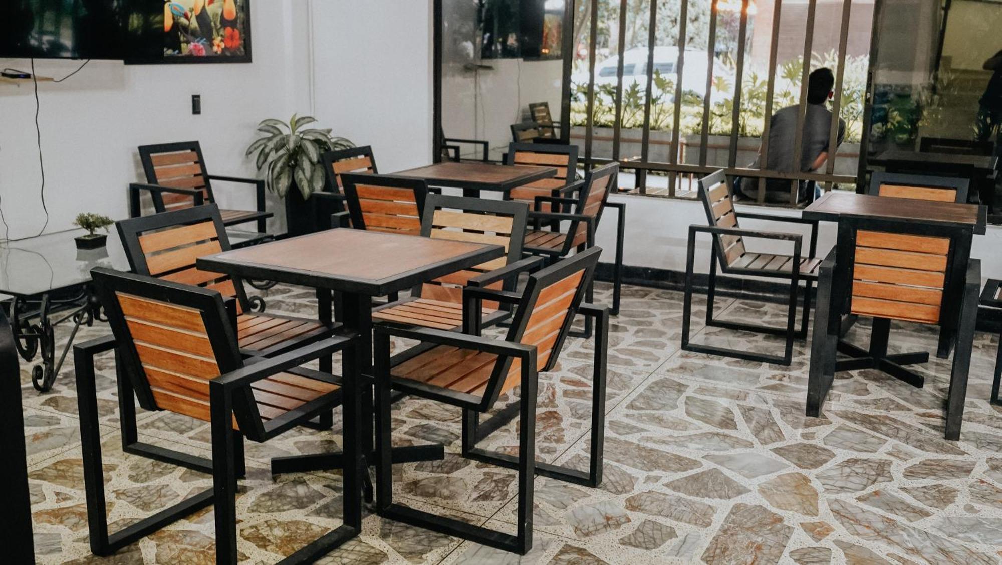 מדיין Hotel Balcones Del Estadio מראה חיצוני תמונה